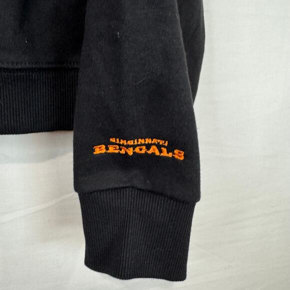 NFL Official Licensed Cincinnati Bengals Zip Up Size Women's Large NWT - Picture 2 of 3